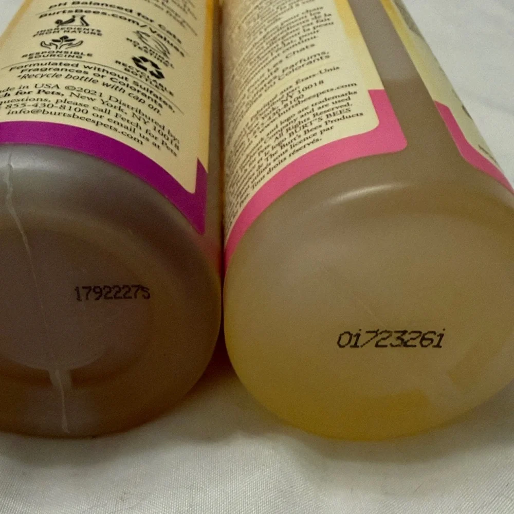 Burt's Bees Hypoallergenic Shampoo and Waterless Cat Shampoo Spray